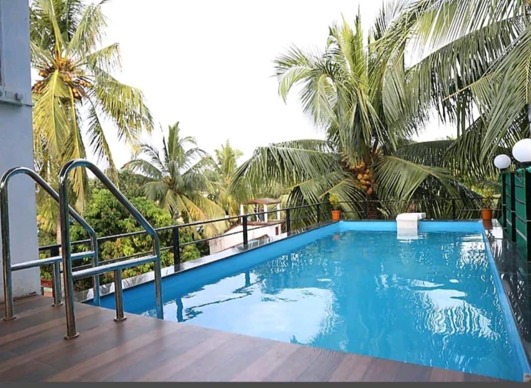 Bella Vista Hotel 2*
